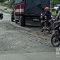 Jalan Lingkar Selatan Sukabumi kembali rusak setelah sepekan diperbaiki. l Istimewa