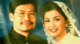 Sammy Hamzah saat menikahi Desy Ratnasari. l Istimewa