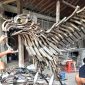 Monumen knalpot berbentuk burung Garuda di Polres Sukoharjo. l Istimewa