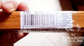 Paket cod dikirim ke rumah Respi di Sukabumi. l Istimewa