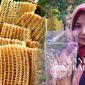Putri Ela Sari dan keripik gedebog pisang kreasinya. l sukabumiheadline.com