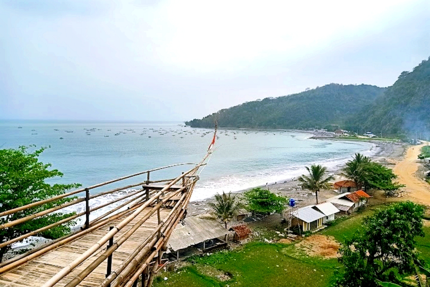 Pantai Cikembang, Cisolok, Kabupaten Sukabumi. l Istimewa