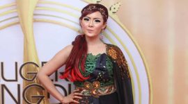 Neng Oshin, pedangdut asal Sukabumi. l Istimewa