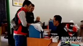 Tim Kejari Kabupaten Sukabumi memeriksa salah satu SMP swasta di Kabandungan, Sukabumi. l Istimewa