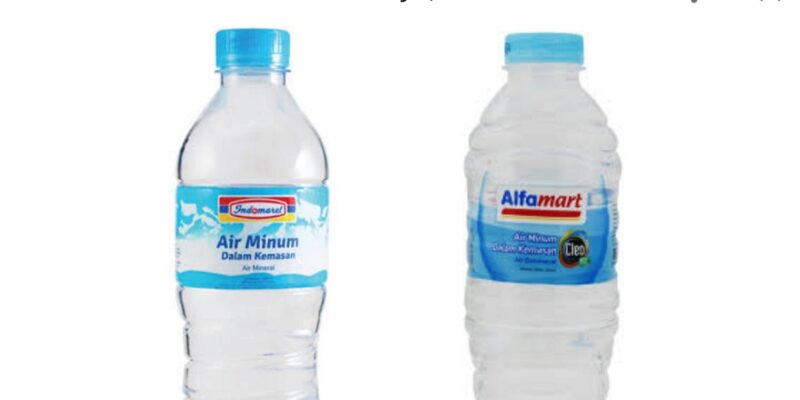 AMDK merek Indomaret dan Alfamart. l Istimewa
