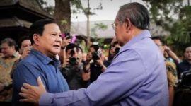 Prabowo Subianto saat bertemu Susilo Bambang Yudhoyono. l Istimewa