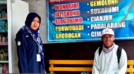 Muhammad Solihin (kanan) terlantar di Cilacap. l Istimewa