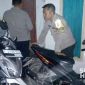 Dua sepeda motor milik pelaku meracuni ikan di Cikembar, Kabupaten Sukabumi. l Istimewa