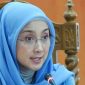 Wanita Sukabumi di parlemen, Desy Ratnasari. l @desyratnasariterdepan