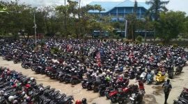 Parkir sepeda motor di kampus UMMI, Kota Sukabumi. l Istimewa