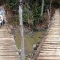 Jembatan gantung Muara Lio sudah lapuk dan rawan ambruk. l sukabumiheadline.com