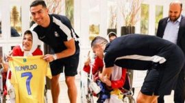 Fatimah Hamini dipeluk Cristiano Ronaldo. l Istimewa