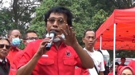 Wakil Ketua Tim Koordinator Relawan Pemenangan Ganjar Pranowo - Mahfud MD, Adian Napitupulu. l Istimewa