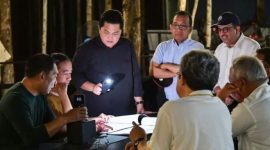 Ridwan Kamil berdiskusi dengan Presiden Joko Widodo dan jajaran menteri Kabinet Indonesia Maju. l Erick Thohir