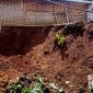 Dua rumah di Ciambar, Sukabumi terancam ambruk. l Istimewa