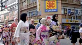 Muslimah di salah satu kawasan perkantoran di Jepang. l Istimewa