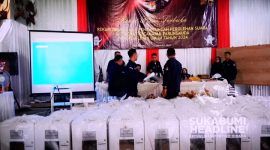 Rekapitulasi suara Pemilu oleh PPK Parungkuda, Kabupaten Sukabumi. l Istimewa