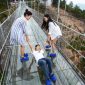 Glass Bridge Zhangjiajie, jembatan gantung berlantai kaca terpanjang di dunia. - Istimewa