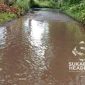 Jalan Kabupaten rusak di Kecamatan Bojonggenteng, Sukabumi. l Istimewa