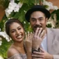 Syuting pernikahan Glenn Fredly diperankan oleh Marthino Lio dan Mutia Ayu yang dibintangi Zulfa Maharani. - Istimewa