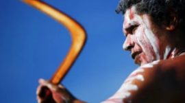 Bumerang khas Suku Aborigin - National Geographic