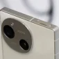 Sharp Aquos R9 - Sharp