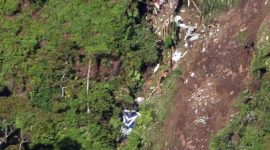 Serpihan Sukhoi Superjet 100 jatuh di Gunung Salak Sukabumi, 45 orang tewas - Istimewa