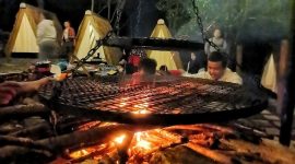 Puncak Robin Sukabumi, wisata alam, kuliner dan spot foto dengan latar Teluk Palabuhanratu - Istimewa