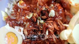 Menu sarapan kupat tahu racikan Elis - sukabumiheadline.com