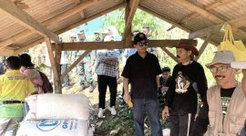 Asisten Deputi Infrastruktur Pengembangan Wilayah (Asdep IPW), Deputi Bidang Infrastruktur dan Transportasi pada Kemenko Marves, Djoko Hartoyo mengunjungi Kabandungan, Kabupaten Sukabumi - Kemenko Marves