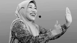 Eni Mulyasari, dirigen lagu Jang - Istimewa