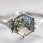 Cincin dengan moos agate - Istimewa