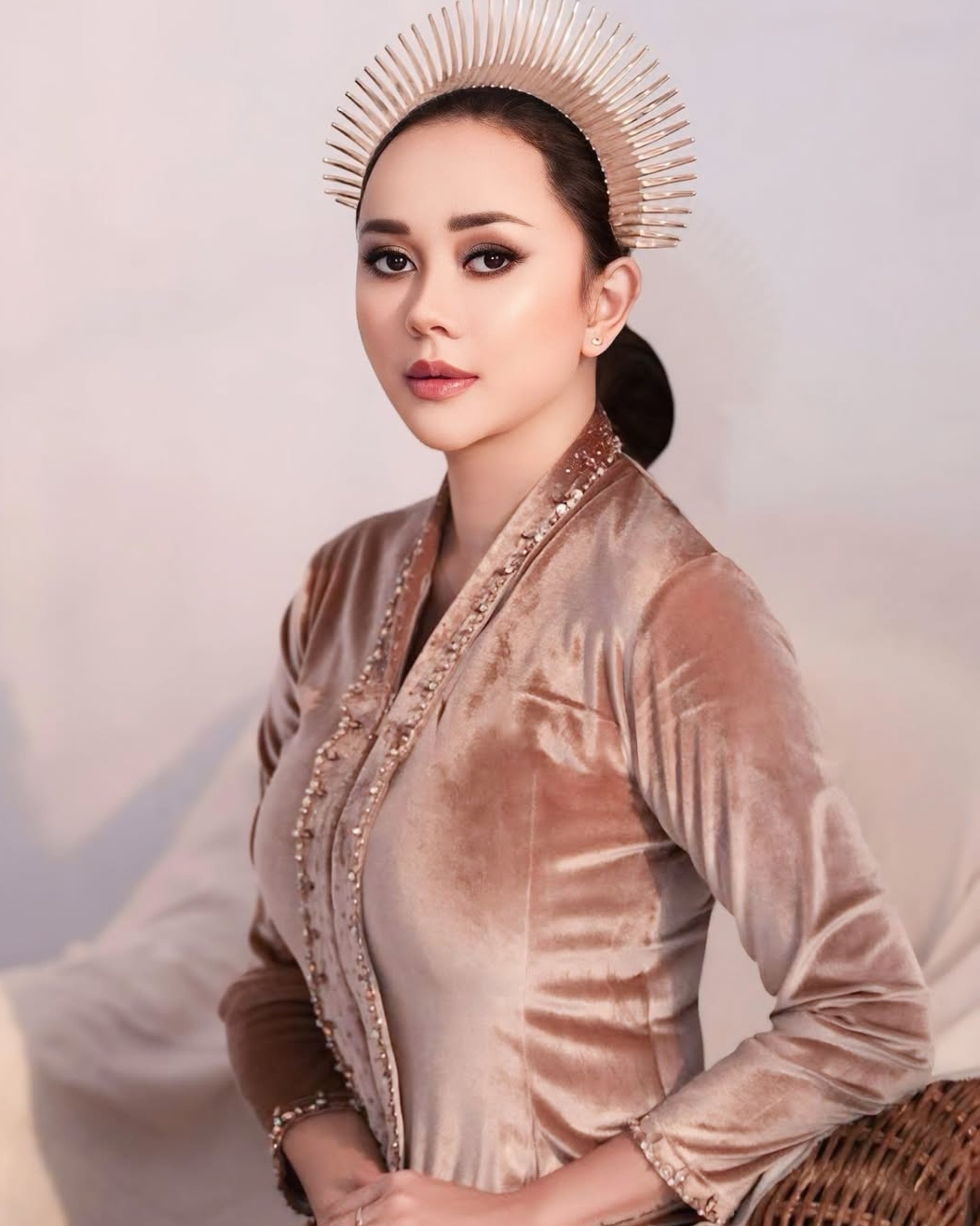 6 alasan mojang Sunda ini cocok jadi pendamping Kang Dedi Mulyadi, punya kriteria suami KDM banget 2 Aura kasih