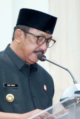 Bupati Sukabumi minta percepat penanganan kemacetan dan sampah