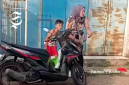 Ngeri! Ibu dan anak di Kota Sukabumi disiram air keras saat naik motor - Istimewa
