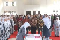 Ketua DPRD Kabupaten Sukabumi: Bidan garda terdepan pastikan generasi sehat dan kuat - Istimewa