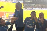 Maula Akbar melamar Luthfianisa Putri Karlina - Istimewa