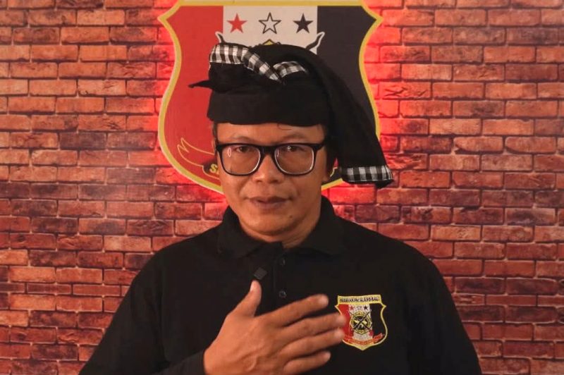 Pecalang atau polisi adat Bali - @yudhipasekkusuma