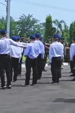 19 pelajar bandel asal Sukabumi yang masuk barak militer dapat jatah Rp6,6 juta per orang