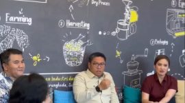 Wakil Menteri Pertanian (Wamentan) Sudaryono (baju krem) saat berkunjung ke Sukabumi - Istimewa