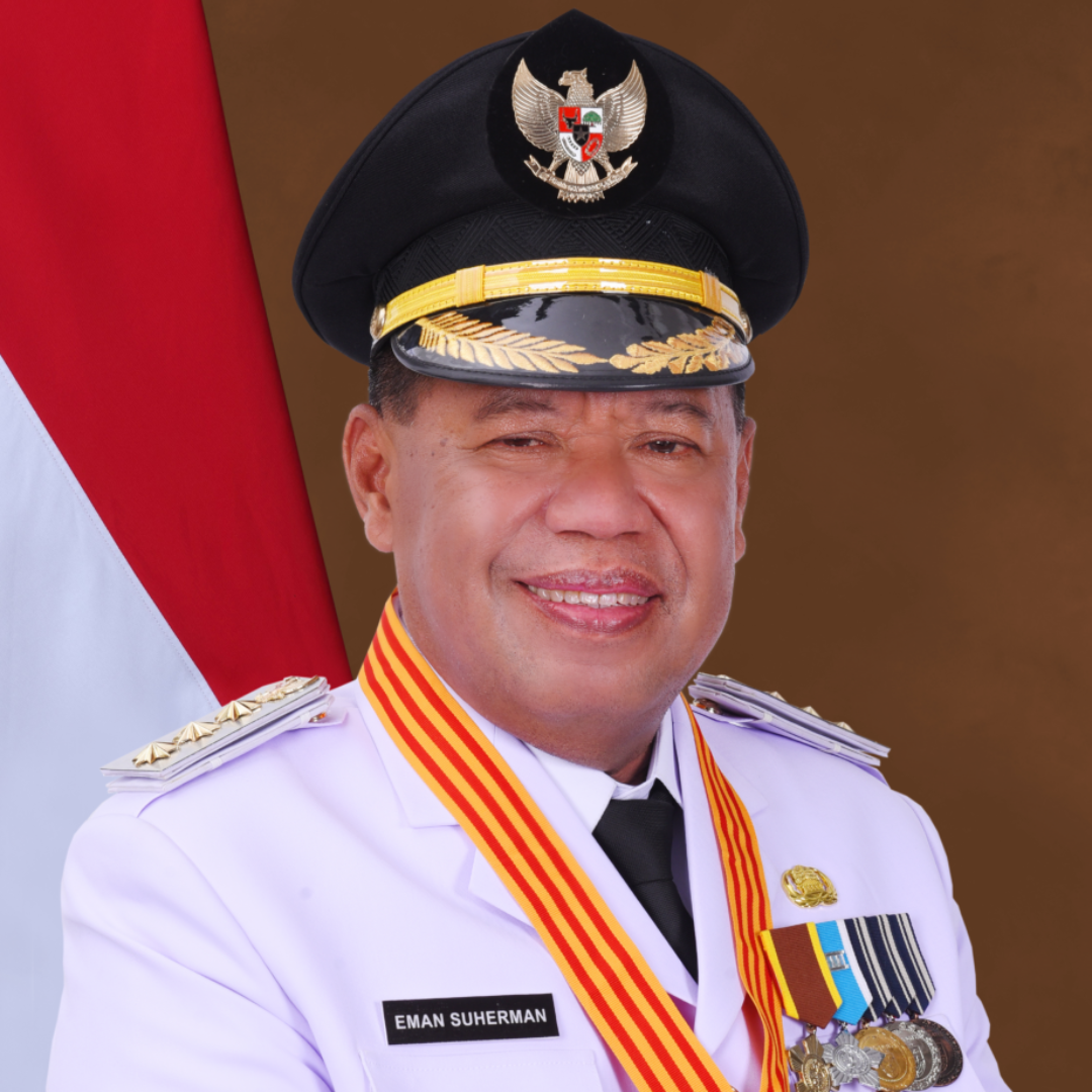 5 bupati tertua di Jawa Barat dan profil singkatnya, Sukabumi ke berapa? 1 Bupati Majalengka, Eman Suherman