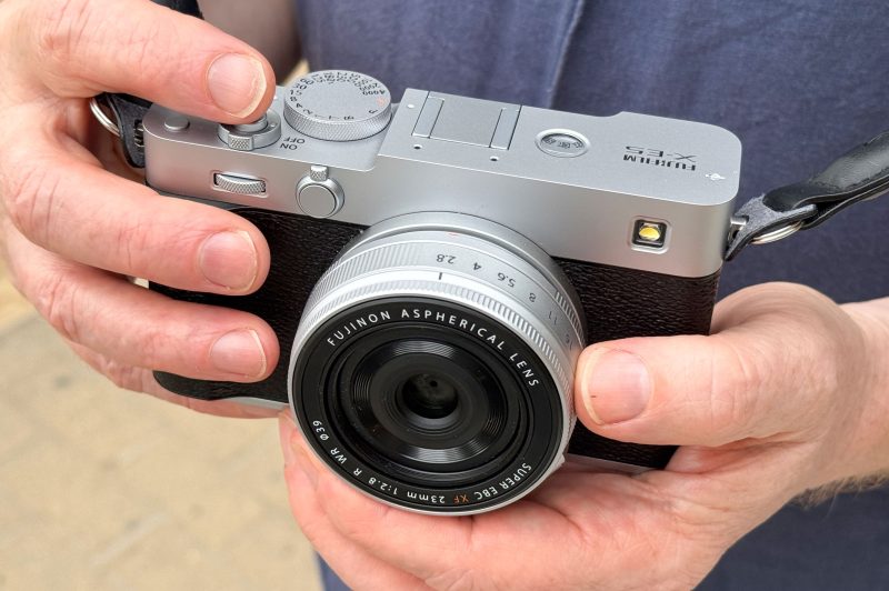 Fujifilm X-E5 - Fujifilm