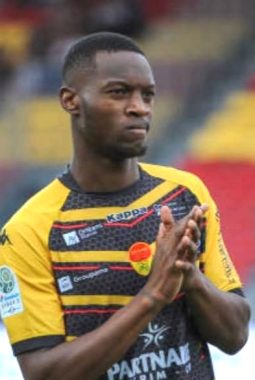 Profil Gabriel Mutombo, bek jangkung asal Perancis incaran Persib Bandung