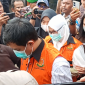 HR dan TS, tersangka kasus korupsi di DLH Kabupaten Sukabumi - Ist