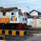 KA Pangrango saat berhenti di Stasiun KA Parungkuda - sukabumiheadline.com
