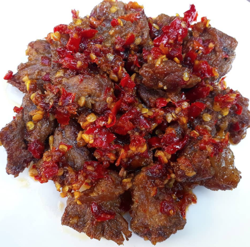 Cara bikin dan resep oseng mercon daging sapi - Istimewa