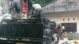 Petugas kebersihan Kabupaten Sukabumi - Istimewa