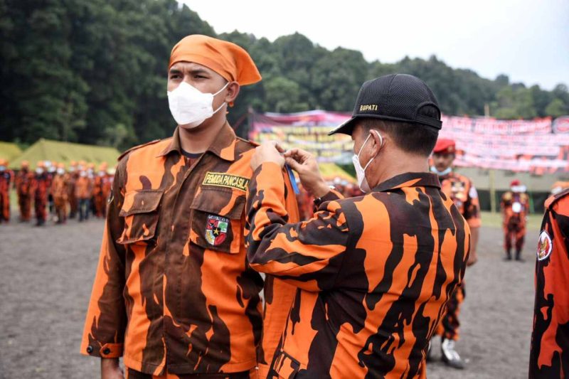 Respons PP soal larangan seragam mirip TNI-Polri: Mana ada tentara oranye - Istimewa