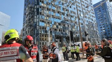 Tel Aviv porak-poranda dihantam rudal balistik Iran dengan hulu ledak bom cluster - AFP