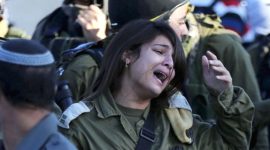 Tentara perempuan Israel menangis histeris - Istimewa